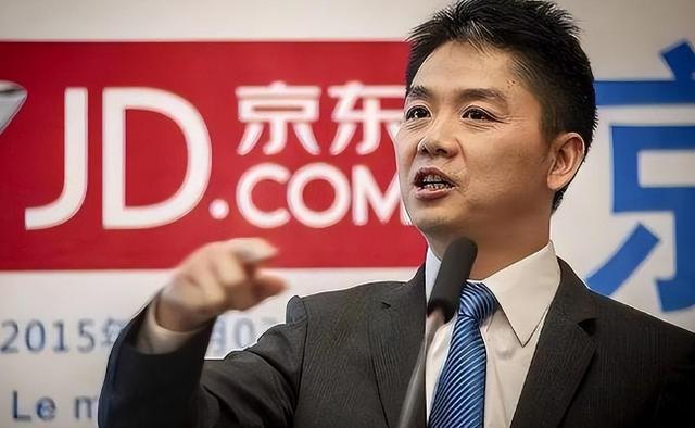 九游体育：京东001号快递员退休：死心塌地工作16年刘强东承诺的房给了吗(图2)