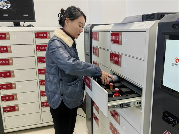 九游体育：北京大兴榆垡镇“智能印章”引领公章管理新风尚(图3)