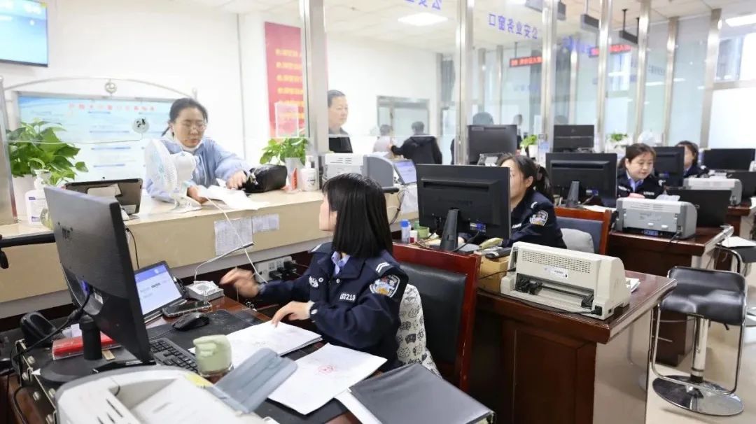 【强基工程】第六师公安局首推户政电子印章服务