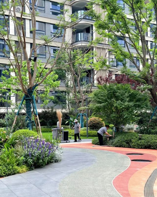 九游体育网站：住小区5年才知道5种情况下能减免50%物业费后悔太晚知道了(图4)