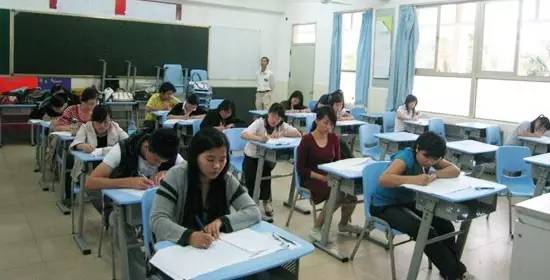 九游体育网站：您今年最后一次自考报考时间余额已不足还不抓紧了解自考的转考与免考是啥？(图6)