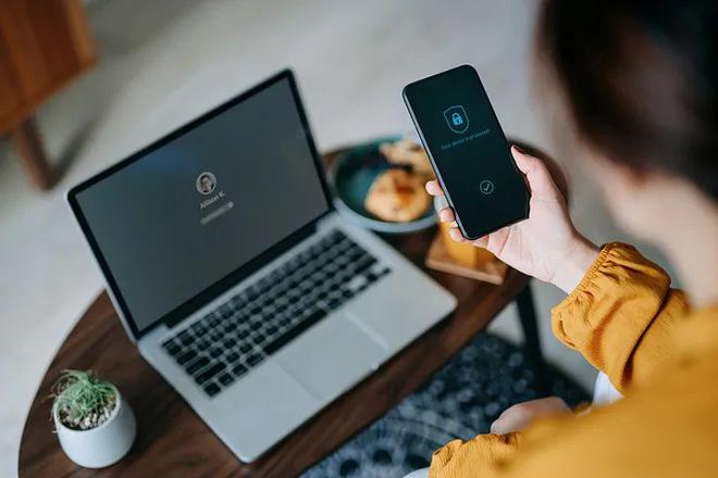 九游体育网站：百度副总女儿开盒后续百度迅速割席记者扒出惊天灰色产业链(图7)