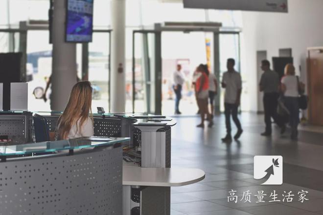 入住酒店拿到房卡后为什么要第一时间扔掉房卡套？(图4)