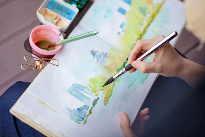九游体育网站：DrawingSIP启动！一起速写城市→(图3)