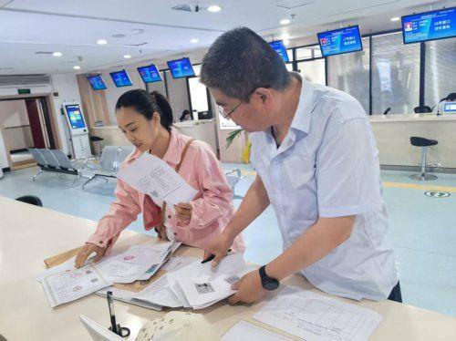 九游体育网站：灵石县：多维发力优化营商环境筑牢高质量发展“强引擎”(图2)