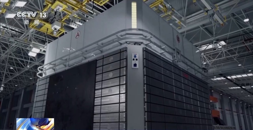 九游体育：创下多项吉尼斯世界纪录！全球最大汽车安全试验中心投入使用