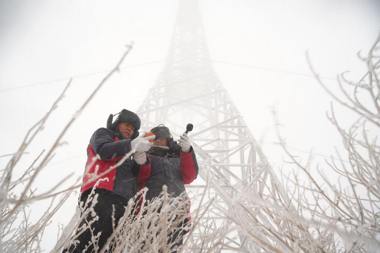 国网山西省电力公司开展立体式巡检守护电网安全