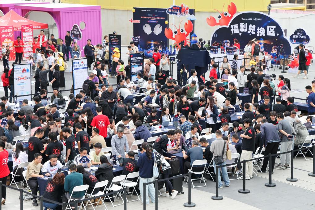 九游体育:焦点丨从跟风“养虾”到理性选择:AI智能体该怎么用(图3)